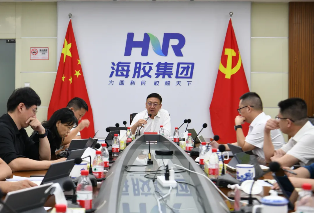 1731890877438051456.jpg 1731890877438051456.jpg